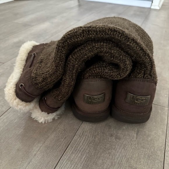 UGG Suburb Crochet Knit Slouch Suede Boots women’s size 8 - Picture 12 of 16